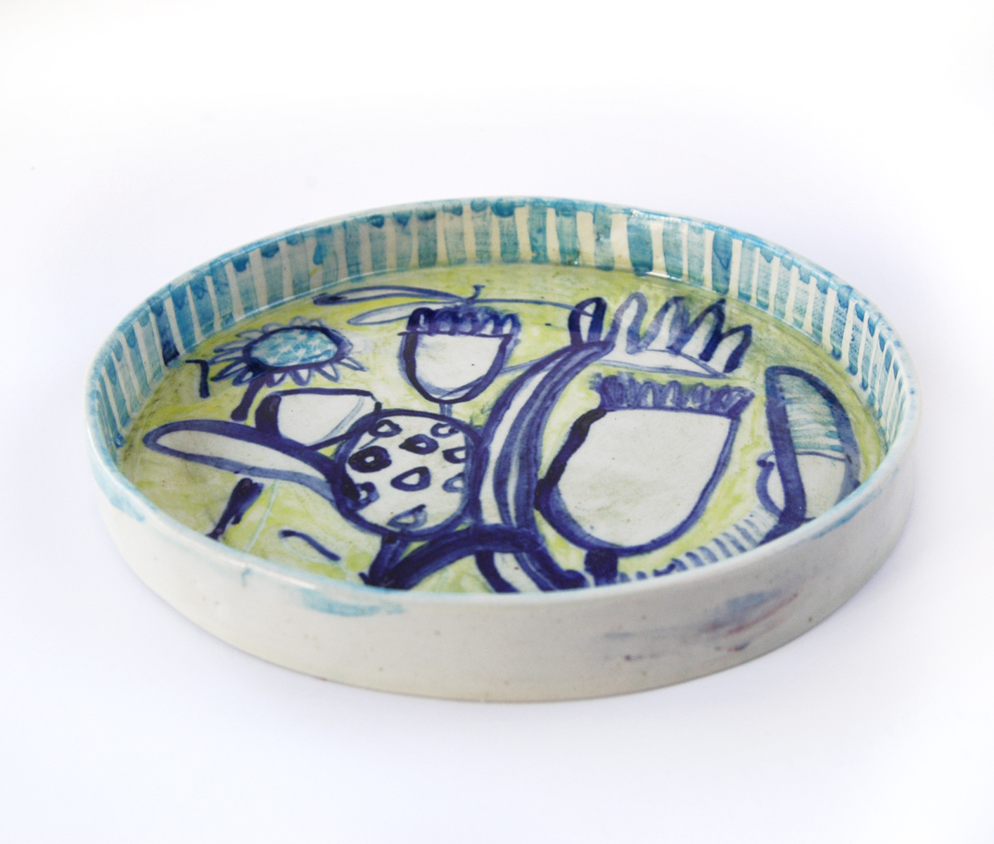 Plato de gres, obra de Ana Cano Brookbank